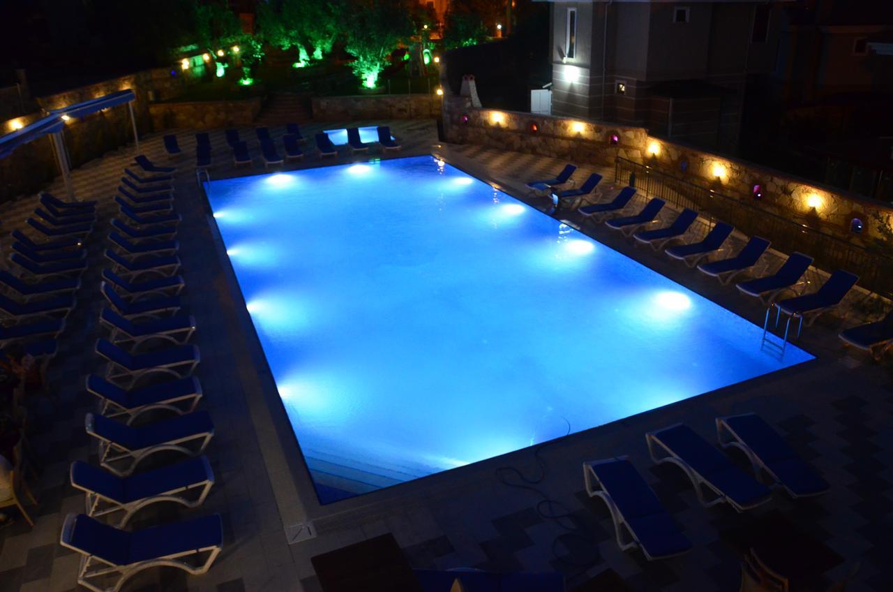 Elisa Hotel Ayvalı Buitenkant foto